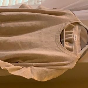 Super cute beige sweater ruffled sleeves/vneck on back worn 1x lots of complimen